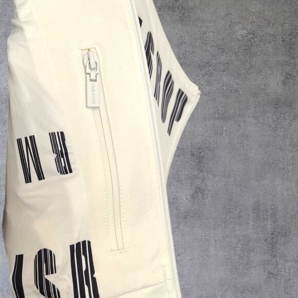 White bomber jacket Size Small lots of pockets NWT - Picture 7 of 12